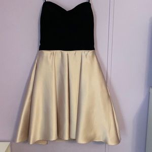 Junior girl dress with pockets